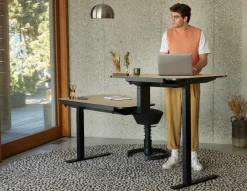 Aeris Active Desk Stehschreibtisch höhenverstellbar in 3 Farben Sale