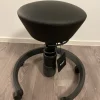 Aeris Swopper Standard mit Rollen Kunstleder schwarz Best