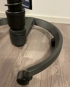 Aeris Swopper Standard mit Rollen Kunstleder schwarz Best