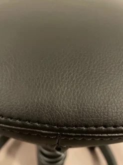 Aeris Swopper Standard mit Rollen Kunstleder schwarz Best
