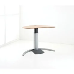 ConSet Schreibtisch herzförmig höhenverstellbar Steh / Sitz Clearance