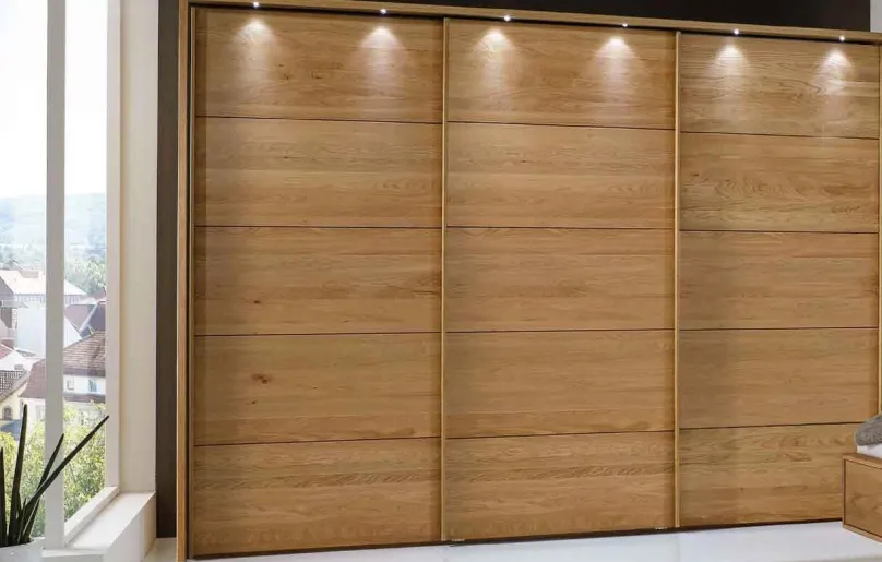 Wiemann Möbel Cortina Schwebetürenschrank eiche New