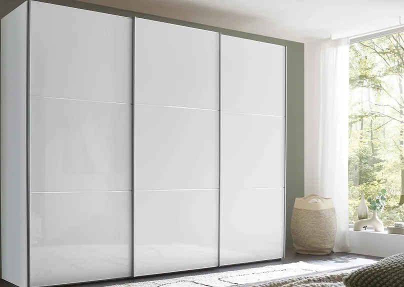 Staud Möbel GmbH & Co.KG Includo Kleiderschrank Hochglanz Online