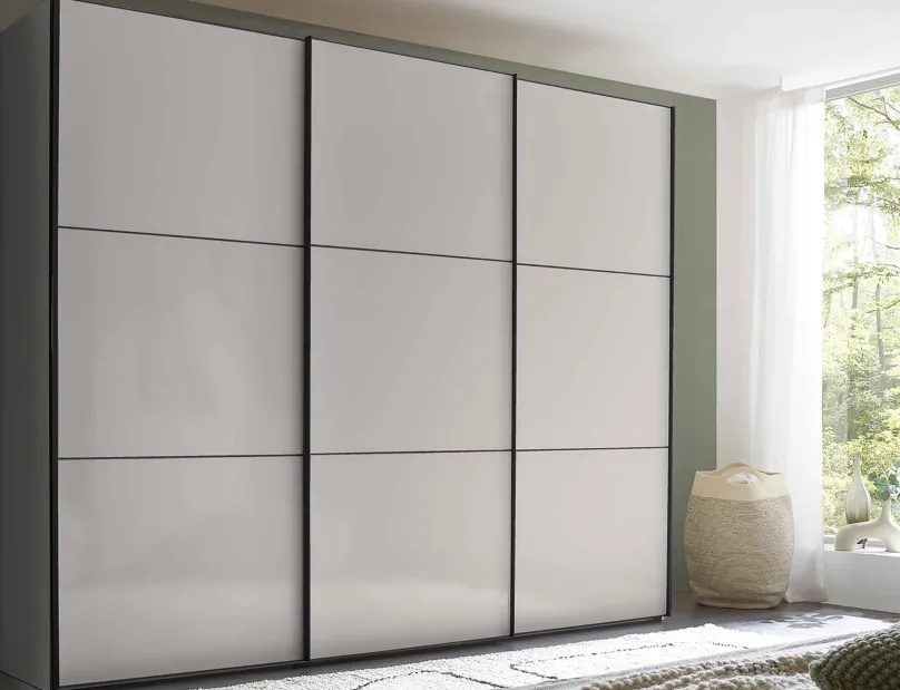 Staud Möbel GmbH & Co.KG Includo Kleiderschrank mit Innenausstattung Sale
