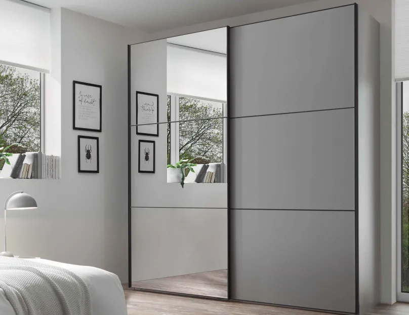 Staud Möbel GmbH & Co.KG Includo Schwebetürenschrank mit Spiegel Sale