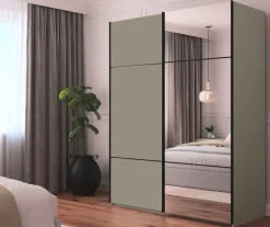 Rauch Scale Linea Trio Schwebetürenschrank mit Spiegel Hot