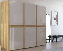 Rauch Scale Slide Line Schwebetürenschrank mit Glastüren Hot