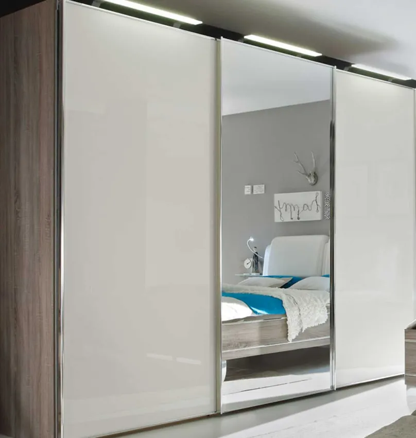 Staud Möbel GmbH & Co.KG Sinfonie Plus Kleiderschrank mit Glastüren