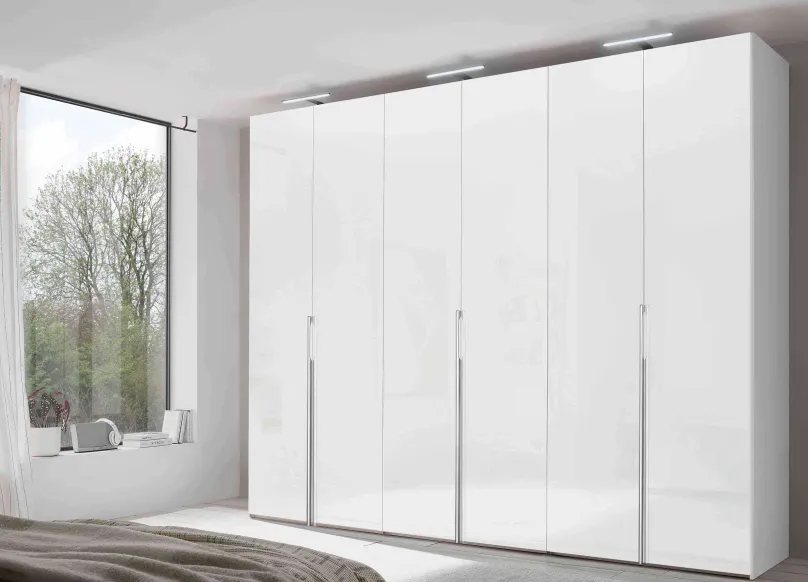 Staud Möbel GmbH & Co.KG Sinfonie Plus Nova Kleiderschrank weiß mit Spiegel Online