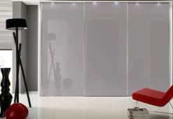 Staud Möbel GmbH & Co.KG Sonate Rom Glas Kleiderschrank B336 cm Clearance