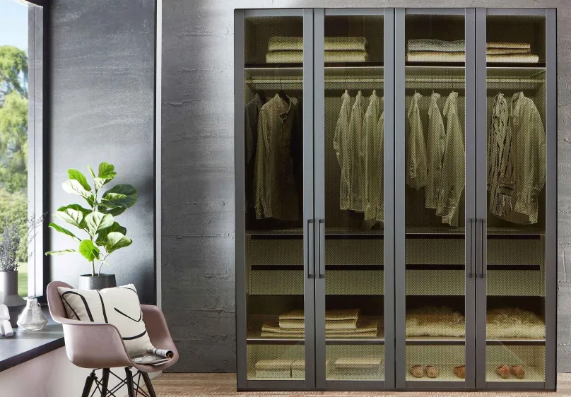Wiemann Möbel Split Kleiderschrank Glas durchsichtig Hot