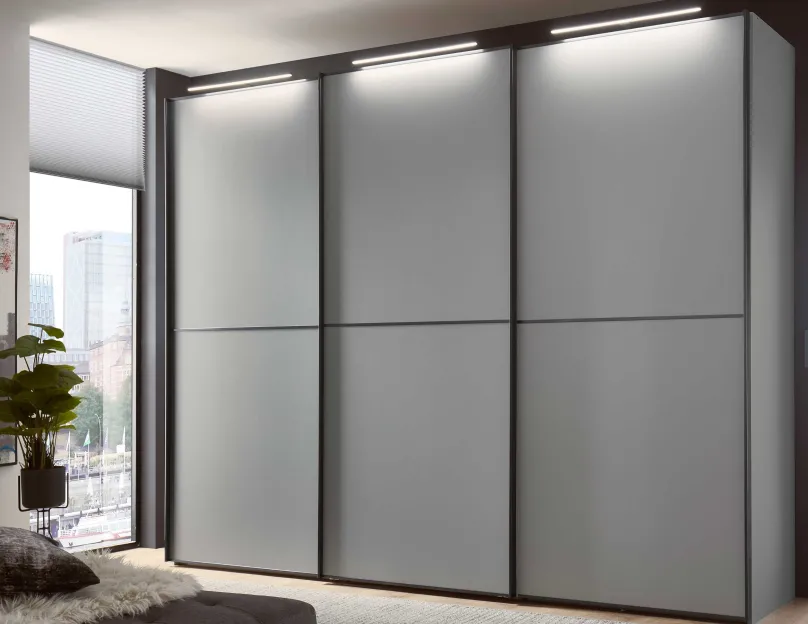 Staud Möbel GmbH & Co.KG Staud Sinfonie Plus Schwebetürenschrank weiß Best