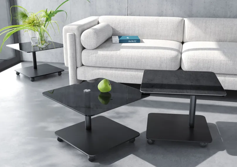 Akante Thales Tisch mit Rollen 60x60 Clearance